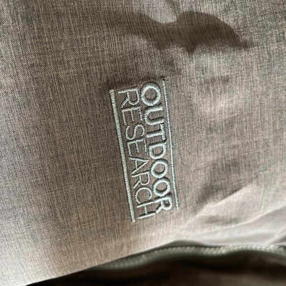 Outdoor research waterproof winter jacket - Picture 3 of 5